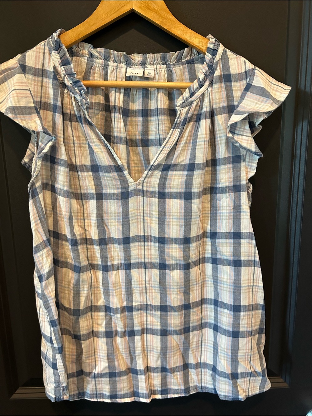 GAP Blue and Cream Plaid Ruffle Sleeve Top